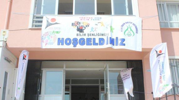 Köşk İmam Hatip Ortaokulu "Tübitak 4006 Bilim Fuarı Sergisi" nin açılışı yapıldı.