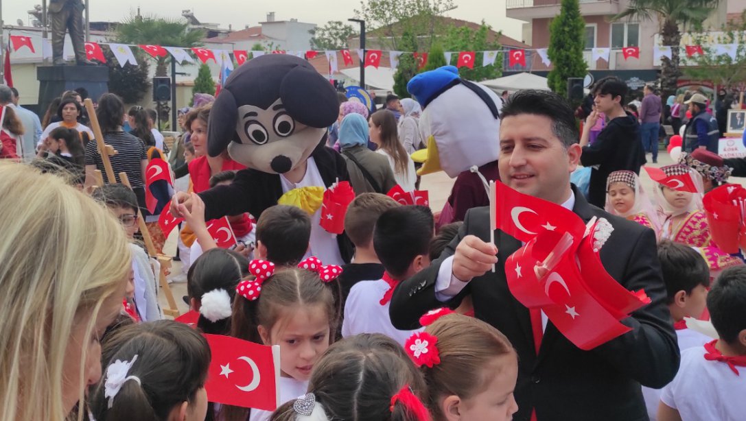 İlçe Milli Eğitim Müdürümüz Sayın Selim Karataş'ın Cumhuriyet Bayramı Mesajı