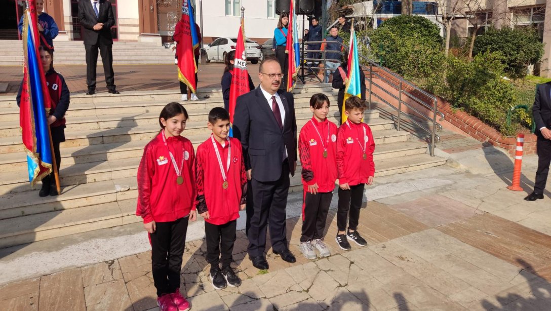 3 ŞUBAT ATATÜRK'ÜN AYDIN'A GELİŞİNİN YILDÖNÜMÜ ATLETİZM YARIŞMASININ ÖDÜL TÖRENİ YAPILDI